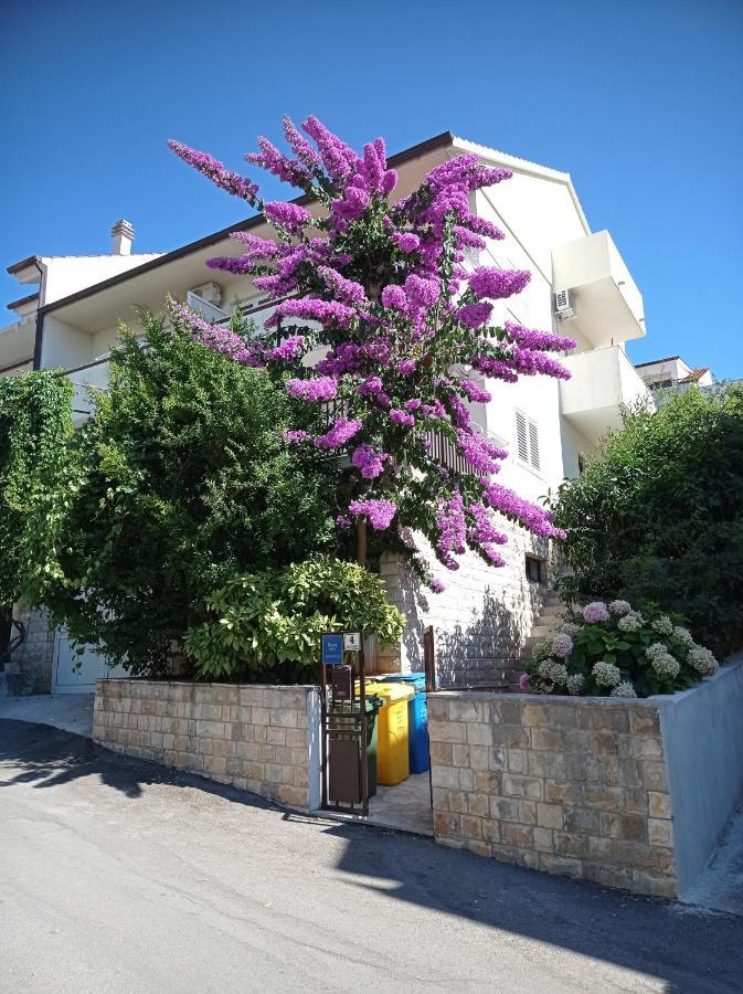 Apartments And Rooms Zvjezdana Hvar Town Exterior foto